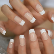 Charger l'image dans la galerie, Faux Ongles EchiQ avec motifs - BABES Corp
