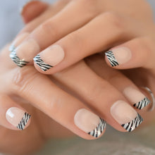 Charger l'image dans la galerie, Faux Ongles EchiQ avec motifs - BABES Corp