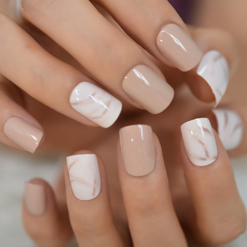 Faux Ongles EchiQ avec motifs - BABES Corp