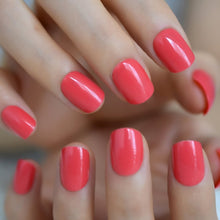 Charger l'image dans la galerie, Faux Ongles EchiQ avec motifs - BABES Corp
