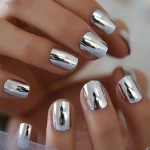 Charger l'image dans la galerie, Faux Ongles EchiQ avec motifs - BABES Corp

